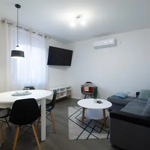 Apartamento Pyrotima