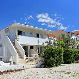 Apartamento Brankica 